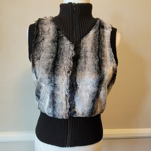 White House Black Market Faux Fur Vest Small
